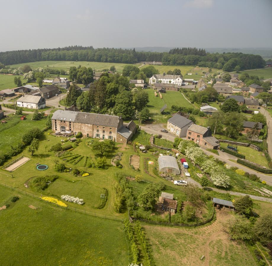 Maison Berton Gedinne Eksteriør bilde